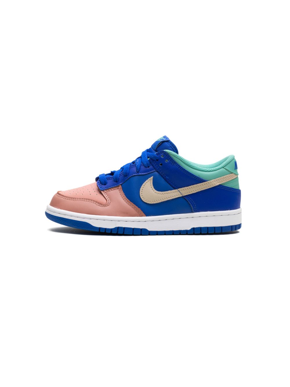 Nike Kids Dunk Low SE Grade School "Salmon Toe" sneakers Nike kids