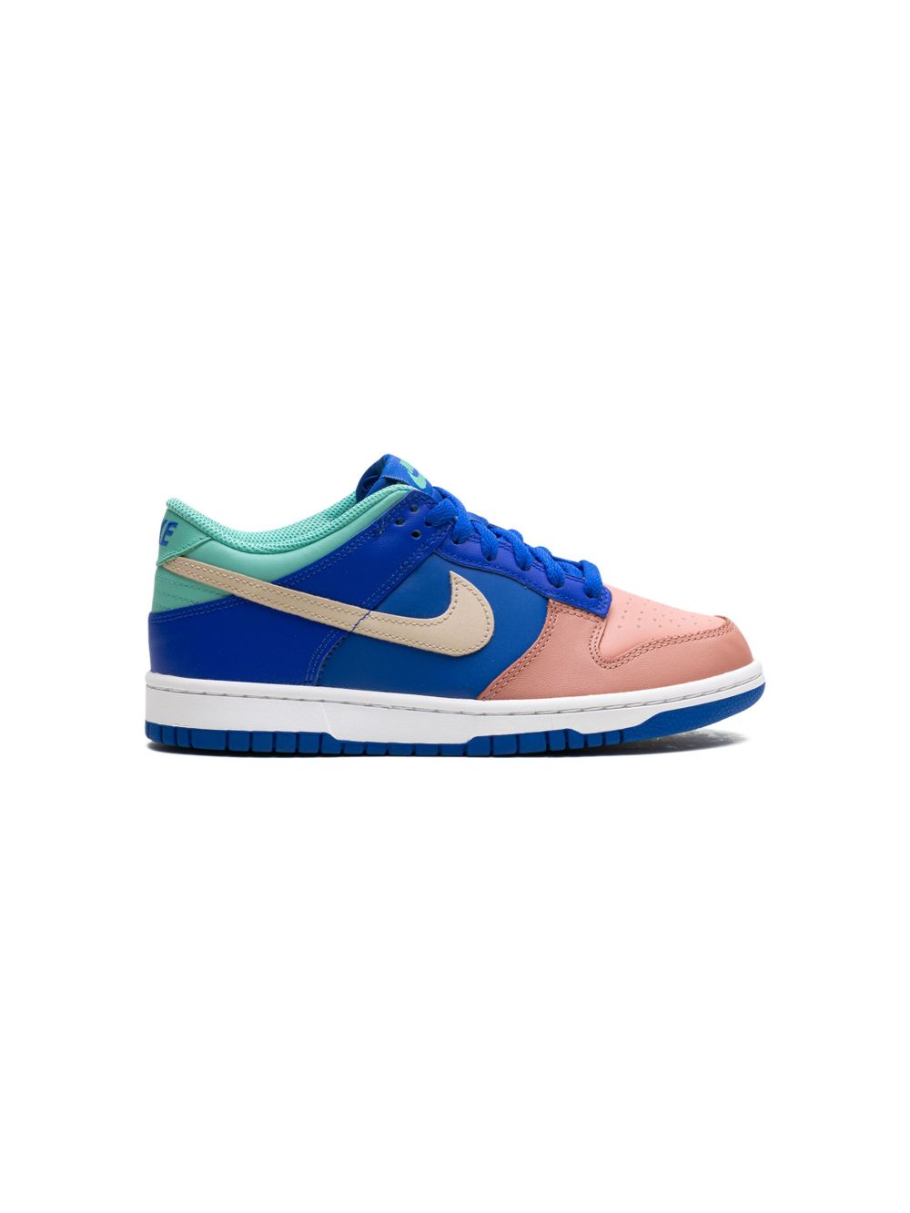 Nike Kids Dunk Low SE Grade School "Salmon Toe" sneakers Nike kids